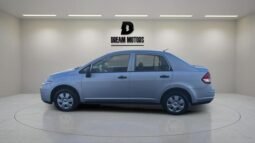 Nissan Versa 2009