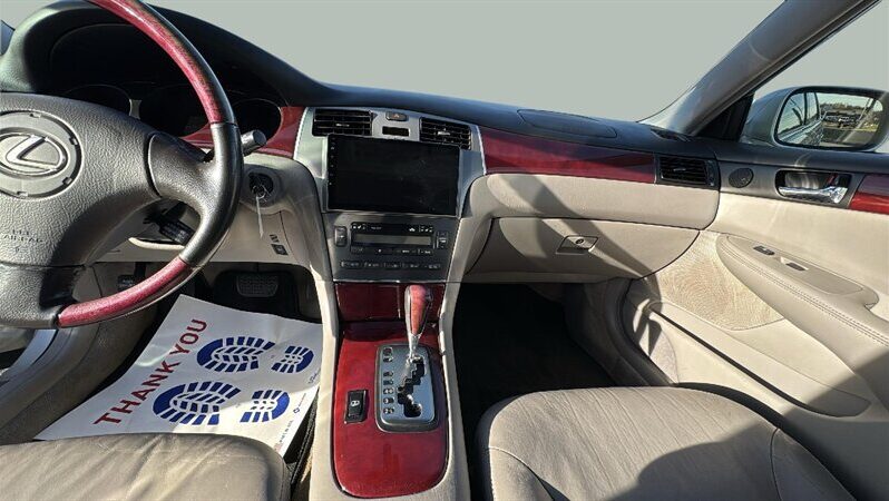 
								2003 Lexus ES 350 full									