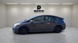 
										2013 Toyota Prius Four full									