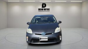 2013 Toyota Prius Four