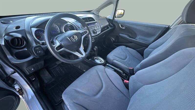 
								2012 Honda Fit full									