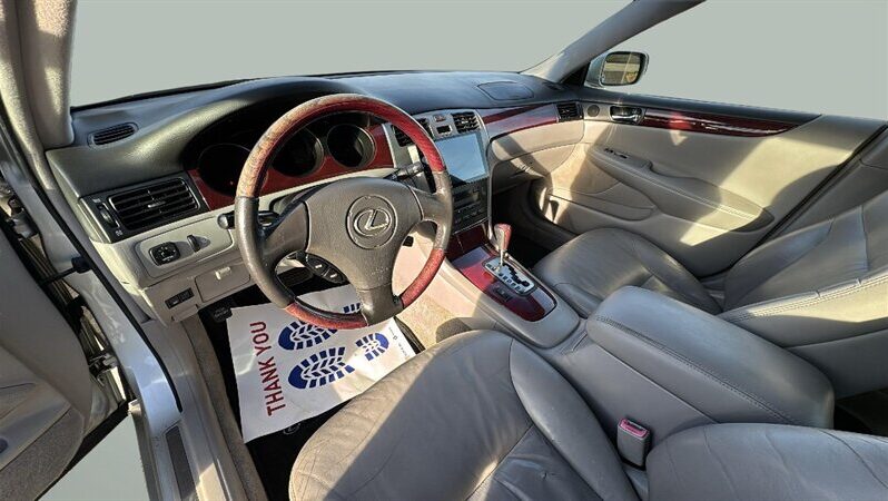 
								2003 Lexus ES 350 full									
